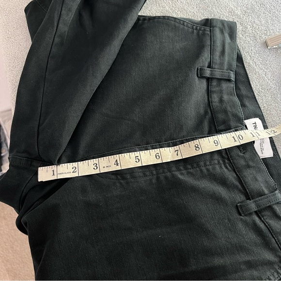 Aritzia TNA Cargo Wide leg Pant Black size 6 Women’s Pant - Picture 8 of 10